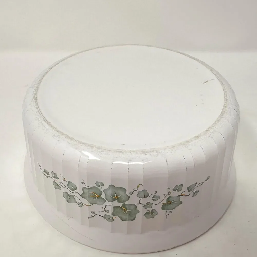 Vintage Corning Ware Callaway Ivy F-5-B 1.6 Liter Round Fluted Casserole Dish